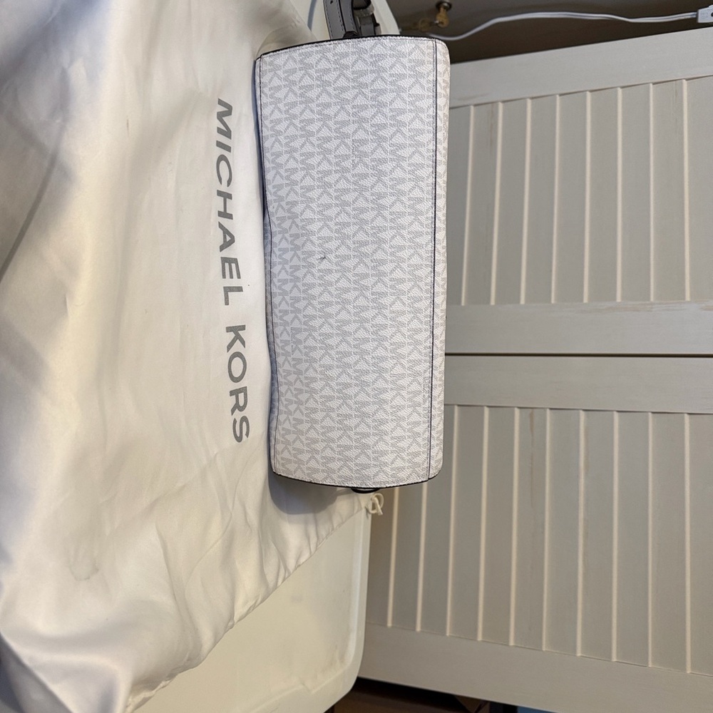 Michael Kors White and Gray Logo-Print Satchel with MK Charm - Picture 3 of 7